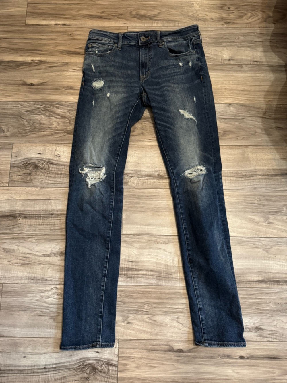 Tall 32/36 American Eagle Outfitters Dark Blue Distressed Skinny Jeans